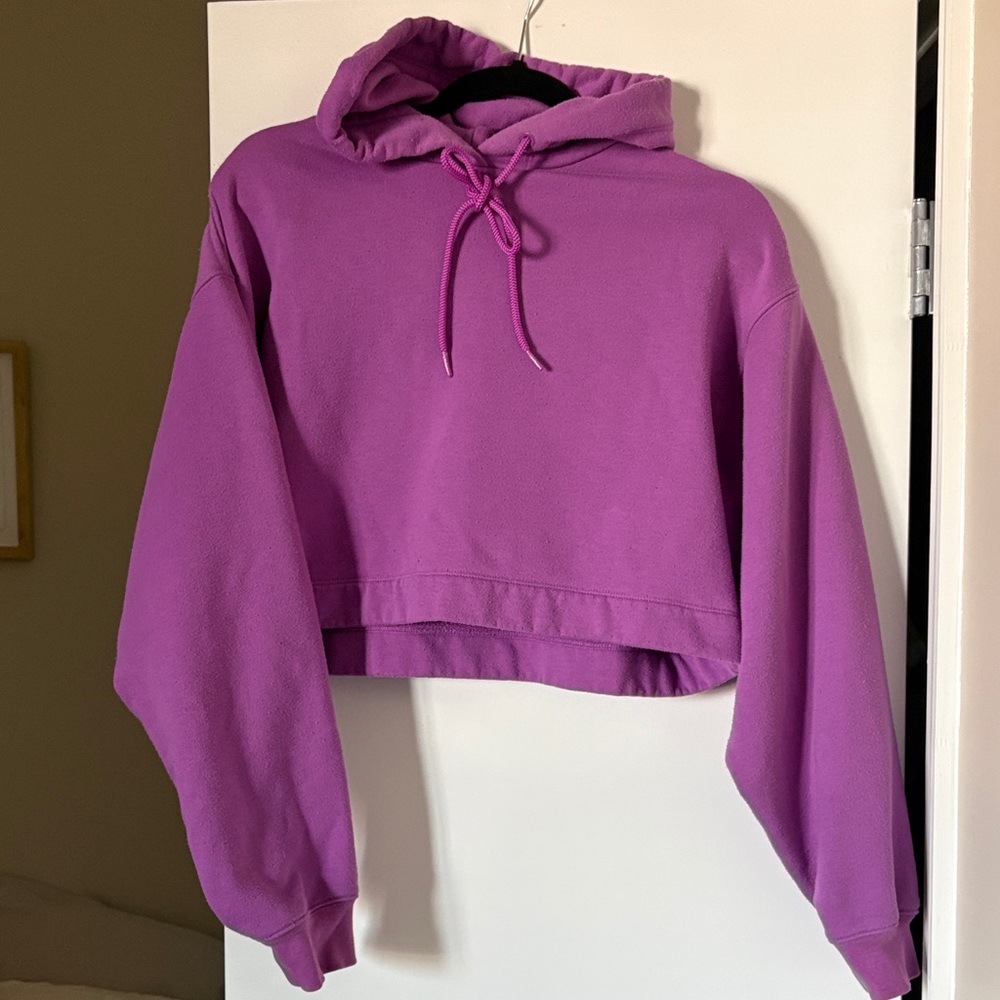 Alo cropped women’s hoodie